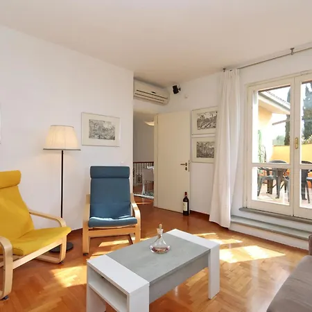 Appartement Elisa By Interhome *