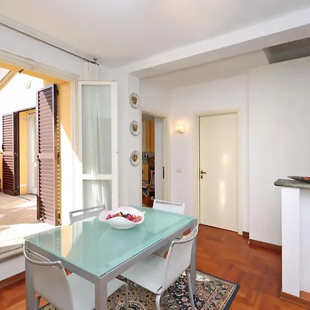 Elisa By Interhome Appartement